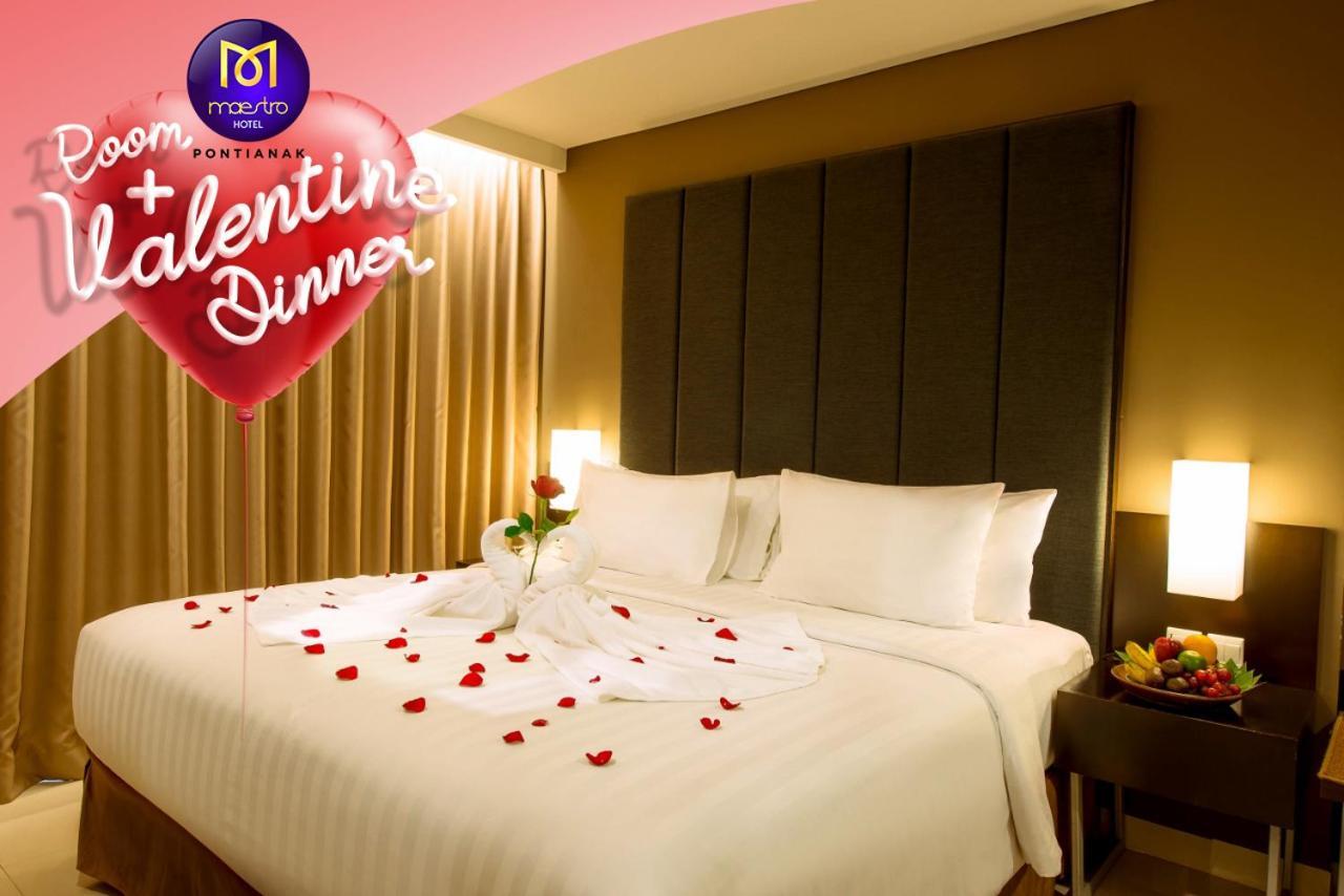 Maestro Hotel Kota Baru Pontianak Esterno foto